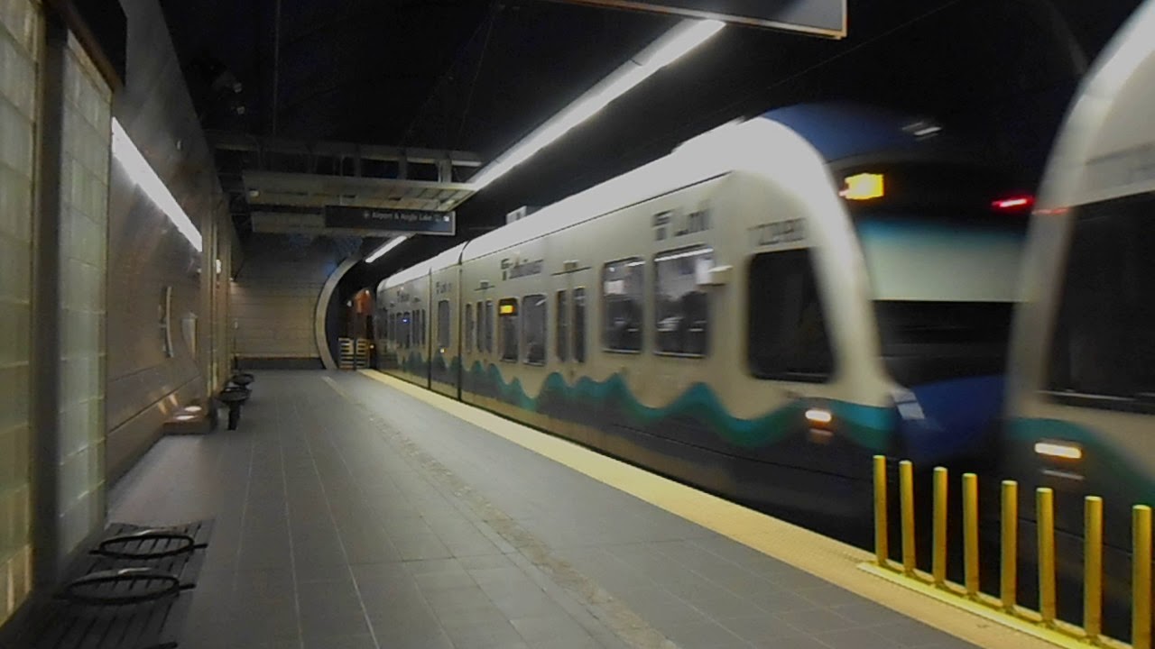 Link light rail train departing from Beacon Hill - YouTube
