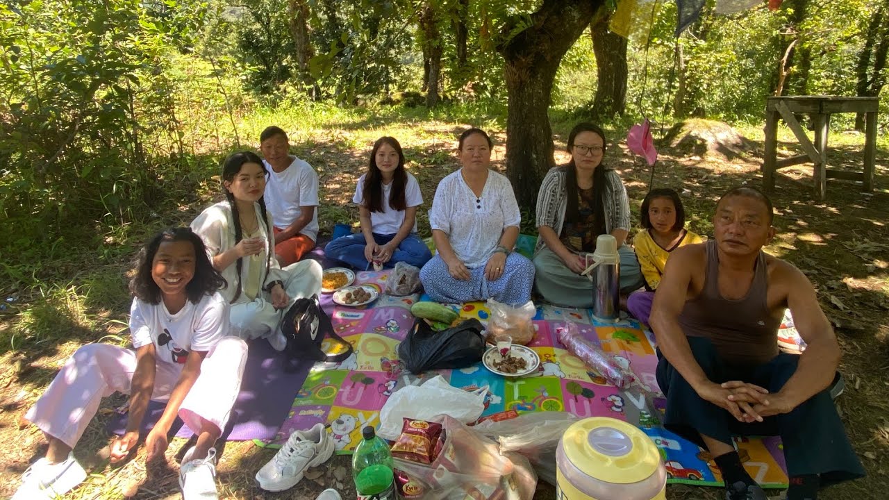 Family Picnic ~ Beautiful Hours ~ Precious People | Nima Drema #arunachalpradesh #family #picnic