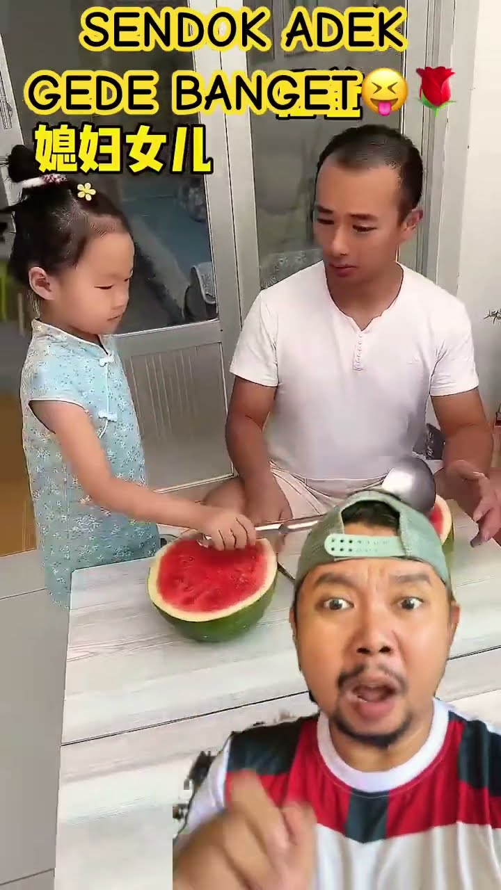 SENDOK ADEK GEDE AMAT YA!!!?? #funny #寶爸帶娃 #cute #shortsfeed #comedy