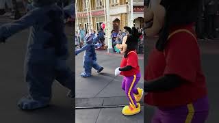 Disney Adventure Friends Cavalcade Magic Kingdom Disney World 2024 #disney #themepark #disneyworld