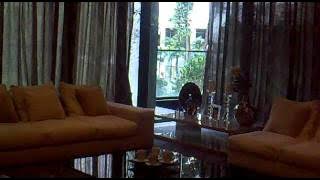 ampersand - the living room and dining area.mp4