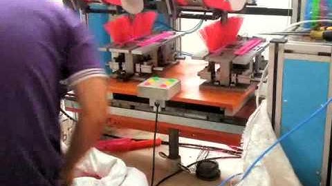 2 axis broom tufting machine double head -- brush machine manufacturer