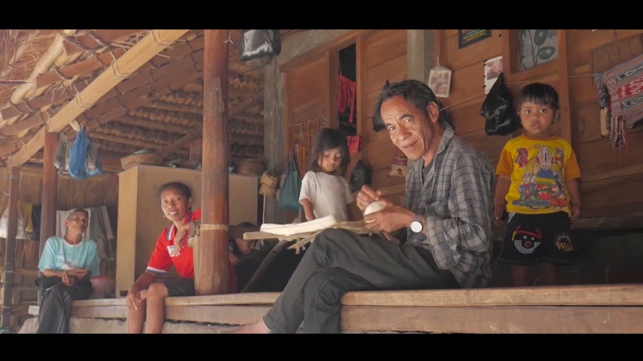 Menelisik Rumah Adat Sumba