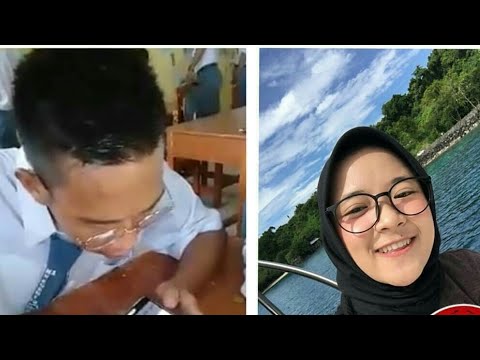 Aksi Lucu Seorang Anak Saat Download Lagu Nissa Sabyan Pakai Google Asistent