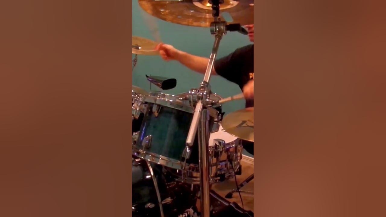 Fat Bottomed Girls #queen #rogertaylor #drumcover Fat Bottomed Girls #queen #rogertaylor #drumcover