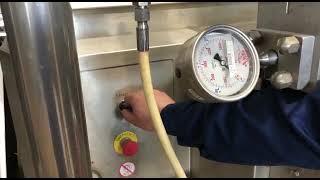 Elecster APV (SPX) Homogenizer pressure demonstration