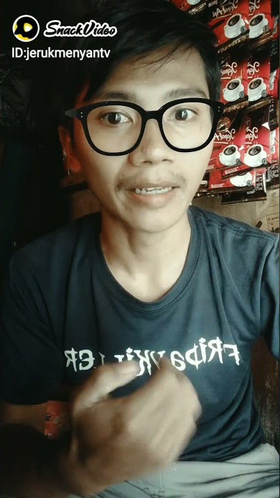 lihat karakter cowo dari cara dia bawa rokok #funny subscribe ya👇🏻