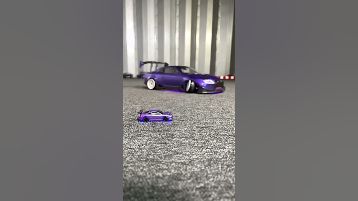 1:76 scale vs 1:10 scale drift car!