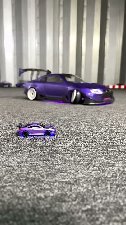 1:76 scale vs 1:10 scale drift car!