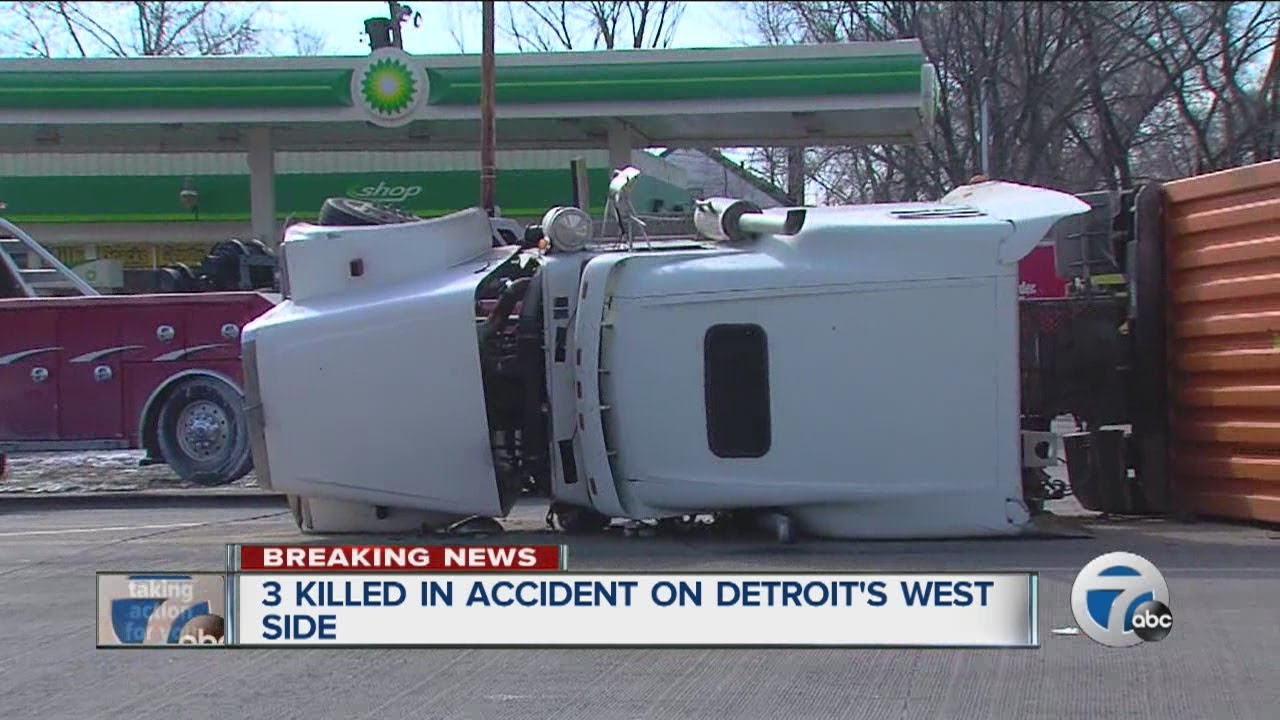 Three killed in accident on Detroit's west side