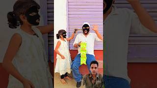 chips kai packet lekar bhagi😂Introducing the "VitaWear SmartBand," a next-generation wearable gadget