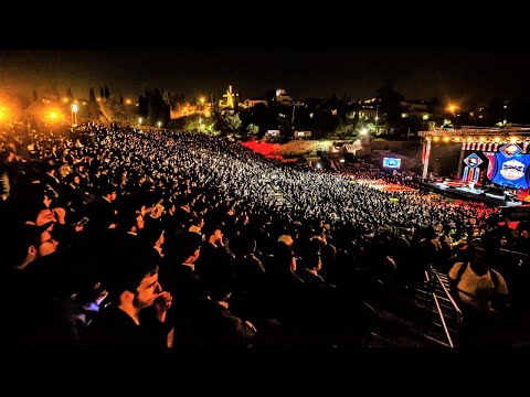 נמואל הרוש & דני אבידני - מחרוזת ניגוני הרבי 🔥 בריכת הסולטן חב"ד \\ צבעים הפקות