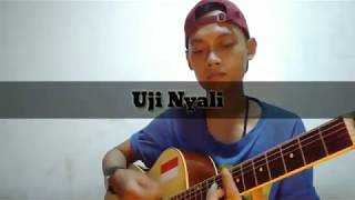 Ningrat-uji nyali (Cover) #ningrat #ujinyali #akustikcover