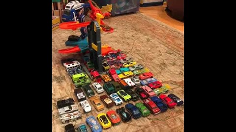 Toy car crash test