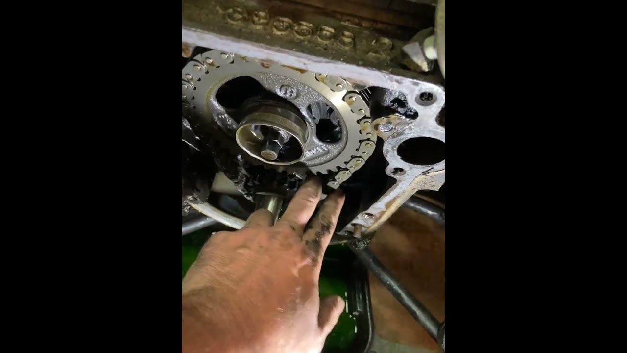 Olds 350 timing chain - YouTube