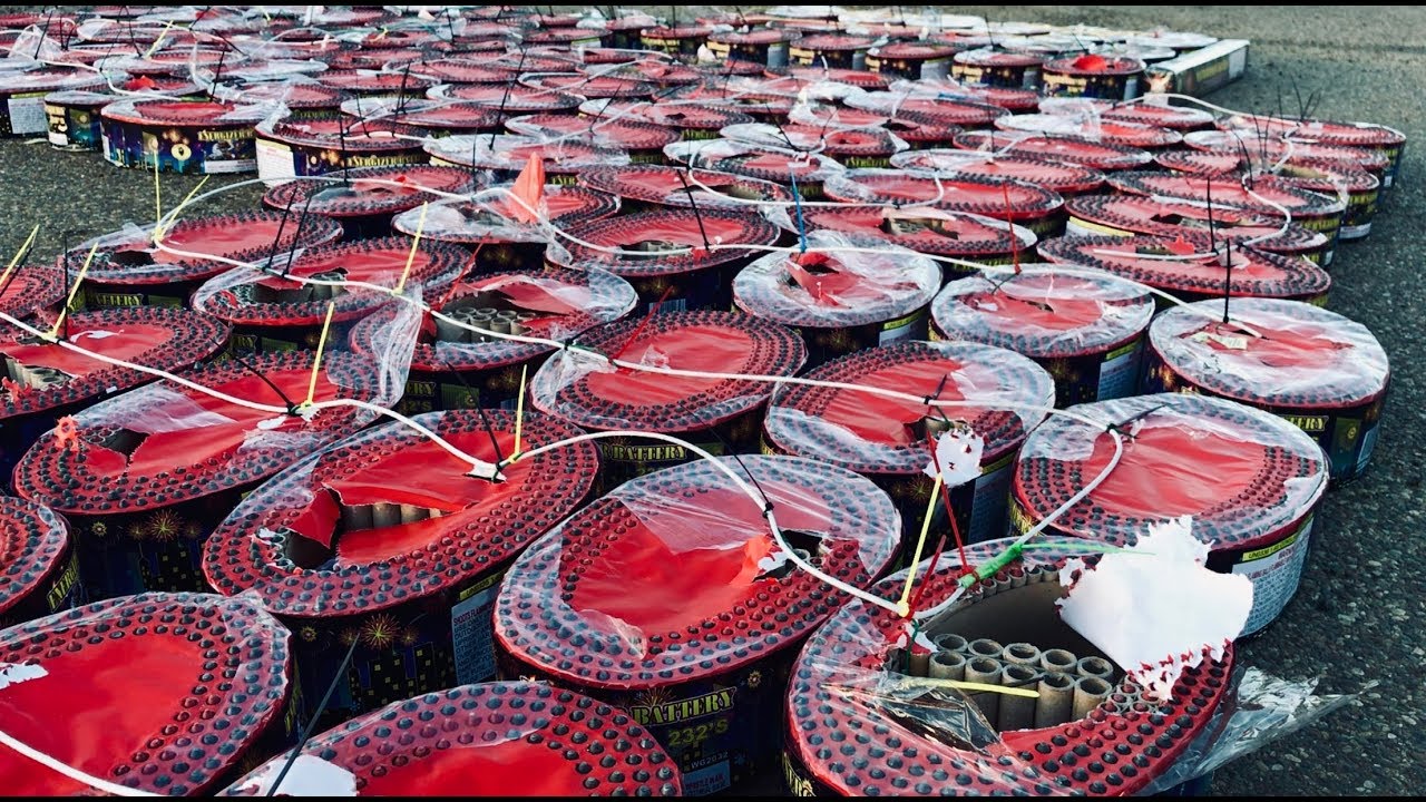 30,000 SHOTS OF FIREWORKS - ABSOLUTE INSANITY