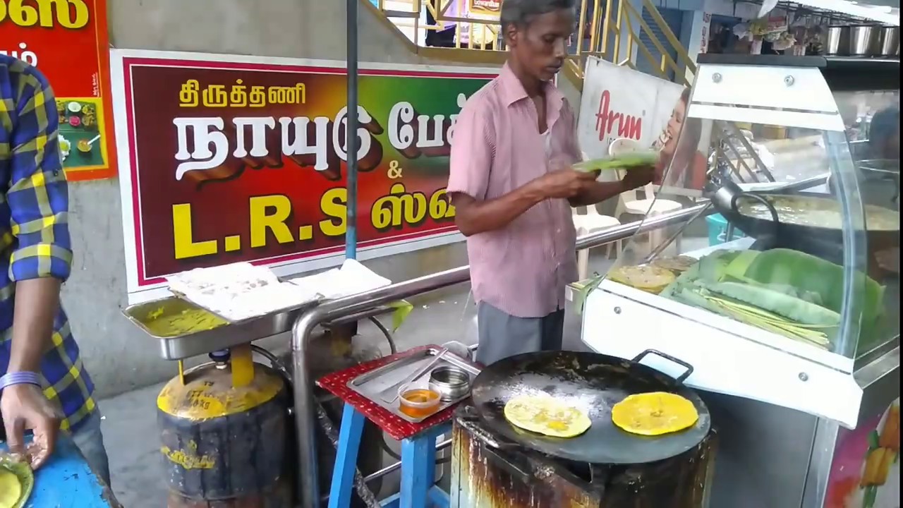 Sweet Poli @10 Rupees  | Puran poli making | Street foods in India | dakshin foodz | Dakshin Food  - Tamil
