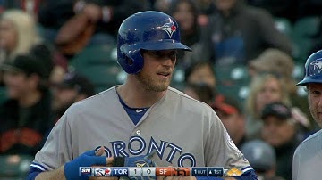 TOR@SF: Saunders opens the scoring with an RBI single