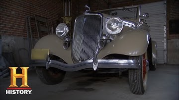 American Pickers: SERIOUS CASH for SUPER RARE Ford Cabriolet (Season 17) | History