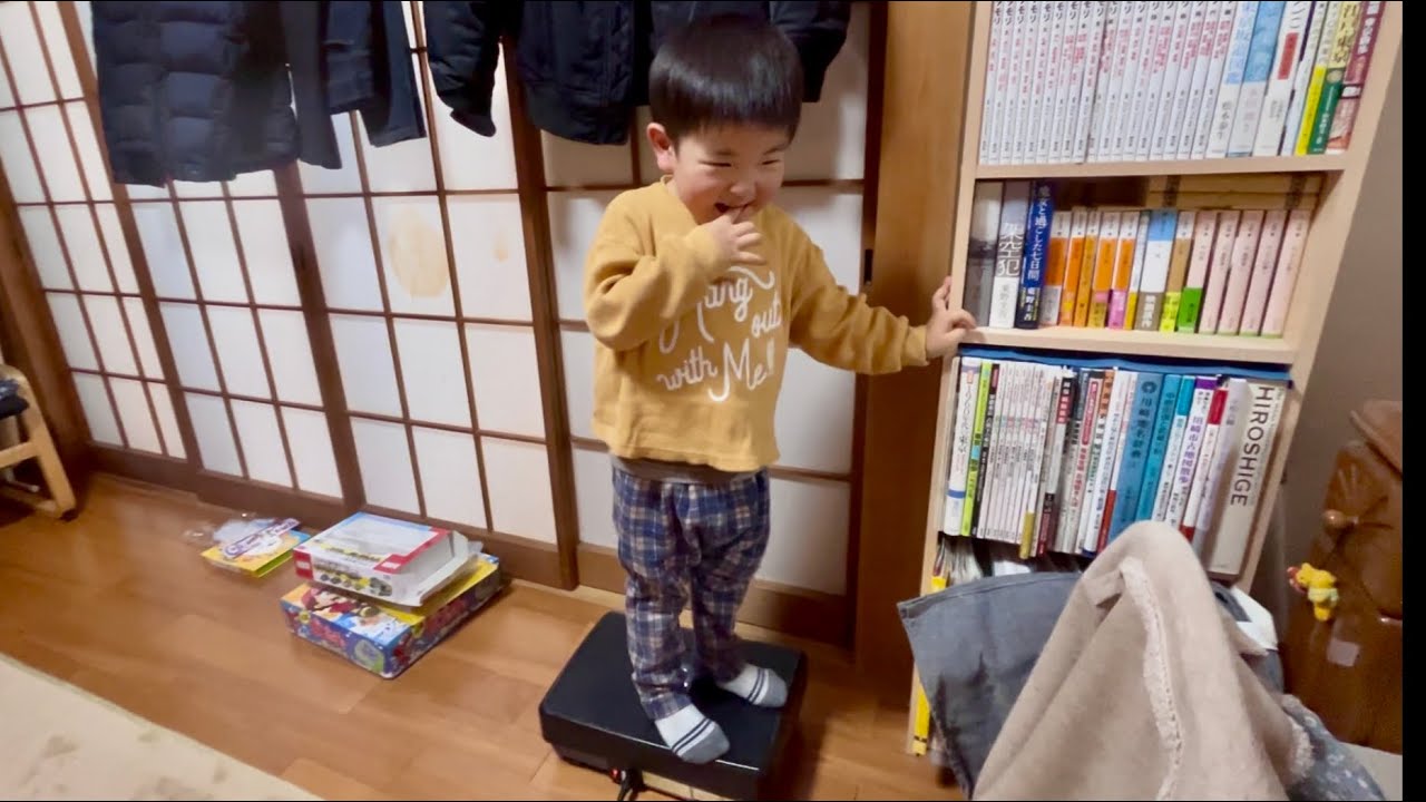 4歳1ヶ月】実家で遊ぶ！ 【4 years and 1 month old】Playing at