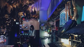 Everybody Wants To Rule The World Resimi