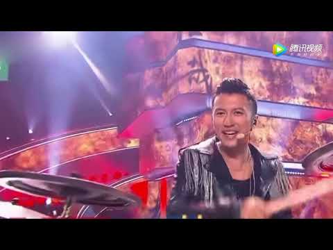 好声音首播出故障没声音 连周杰伦也忘词
