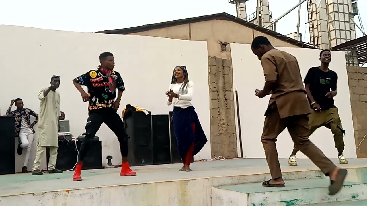 LIVE PERFORMANCE TJ KANO AND ASIYA CHAIRLADY LYRICS BY KAWU DAN SARKI