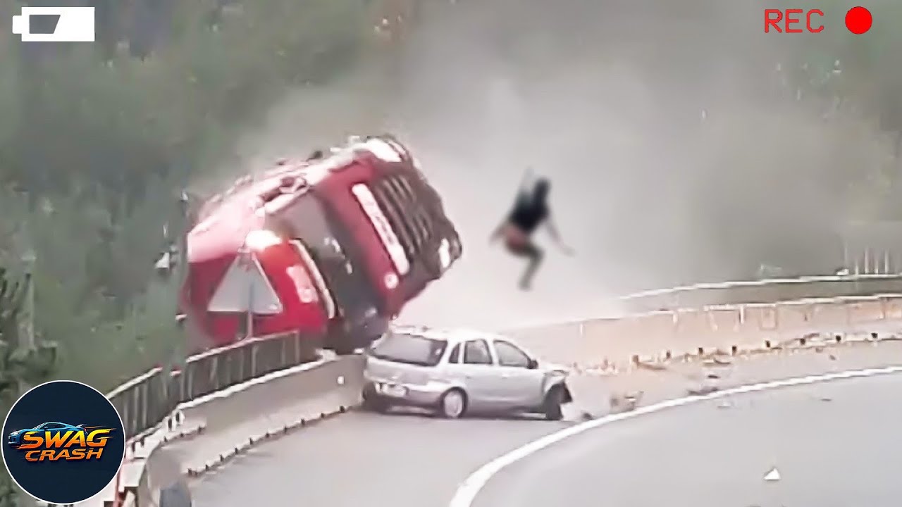 100 Shocking Moments Car Crashes of Idiots In Cars Got Instant Karma ...