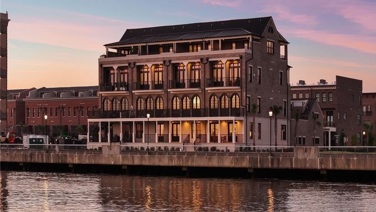 412 Geo Meyer Ave, Savannah, GA 31401