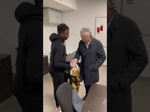 Promessa mantenuta: il regalo di José Mourinho a Felix Afena Gyan dopo la doppietta al Genoa