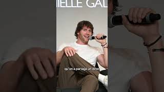 Famous Calahan Skogman parle du casting de Shadow & Bone ! Net Worth