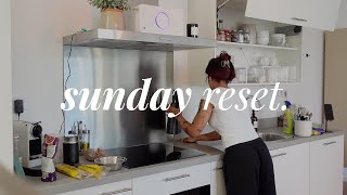 SUNDAY RESET | cleaning my apartment, laundry, organizing & meal prep.