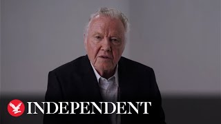 Actor Jon Voight pledges allegiance to Donald Trump