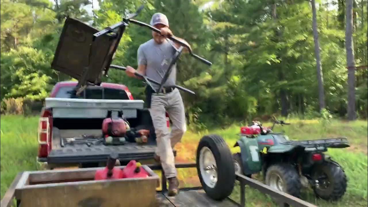 How To Hang A Ladder Stand By Yourself In Your Favorite Hunting