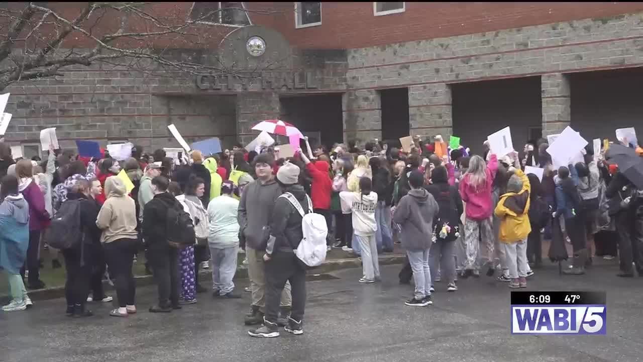 Cony students organize walkout protest over proposed budget cuts - YouTube