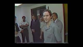 Raw unedited full Ted Bundy indictment reading Resimi