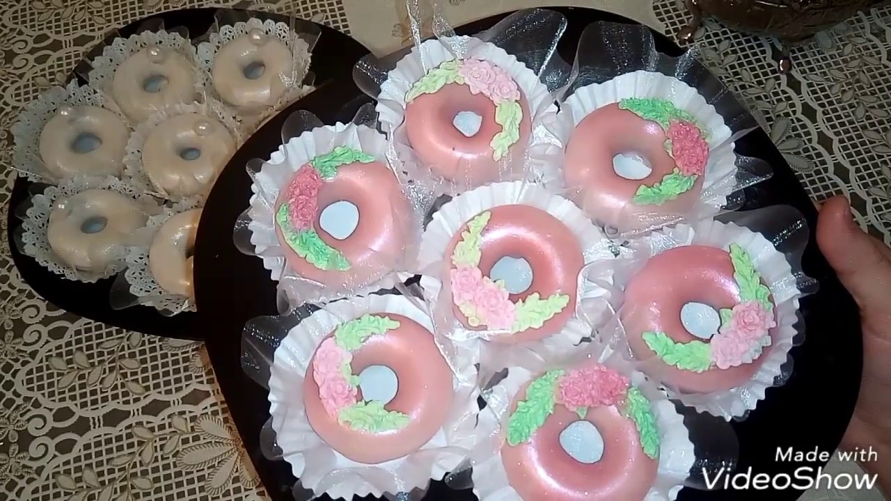 كعيكعات بديكور عصري ولا اروع والحشو حسب الرغبة مع سوسن قاطو