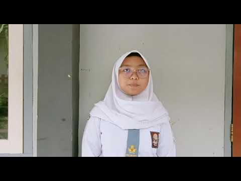 membuat minuman dari sayur bagi remaja putri yang mengalami kekurangan zat besi untuk menghindari gejala anemia