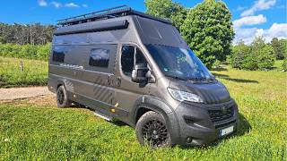 Der smarte Campervan mit elektr. ausfahrbarem WC, Hubbett und smarter Steuerung!