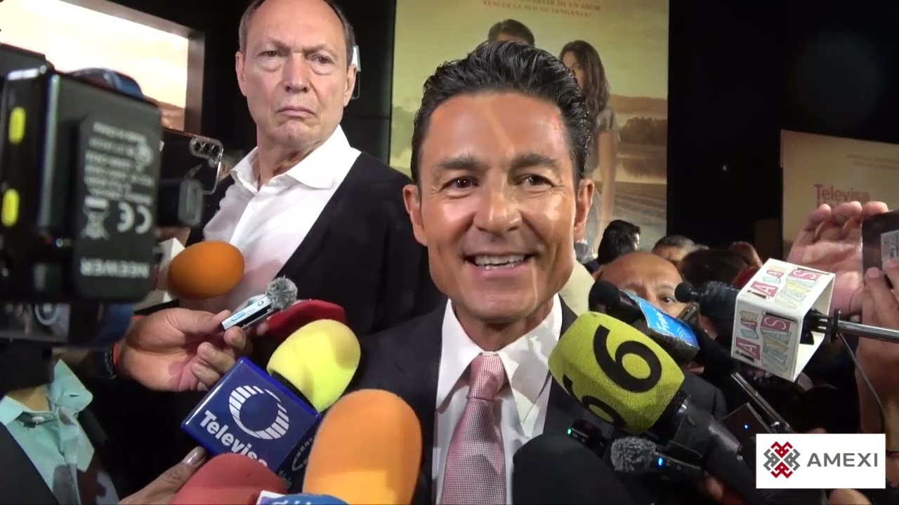 Fernando Colunga responde a los besos con Andrea Legarreta