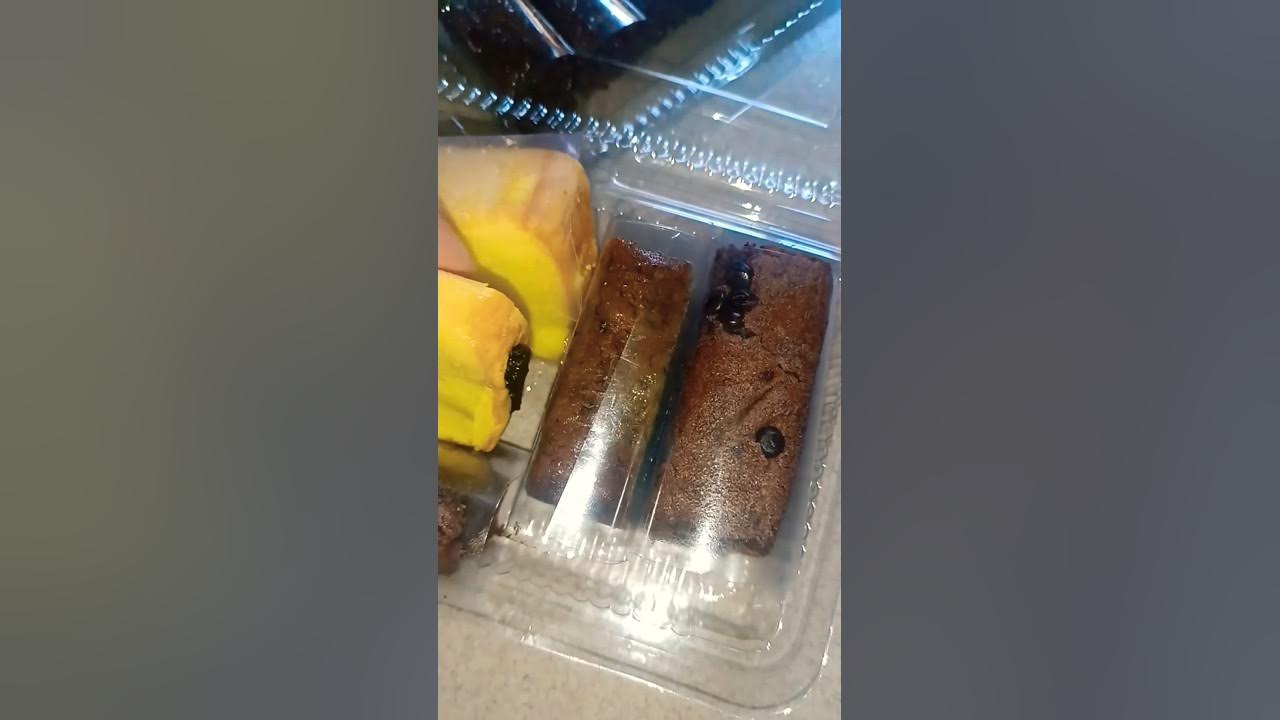 Jajanan Kue Bolu Cokelat & Vanilla #Cakes #Viral #Cemilan #MakanEnak #Snack #Trump #TS12 #Taylor #7 Jajanan Kue Bolu Cokelat & Vanilla #Cakes #Viral #Cemilan #MakanEnak #Snack #Trump #TS12 #Taylor #7