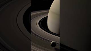 Сатурн убивает свои собственные кольца #сатурн  #facts #космос #факты