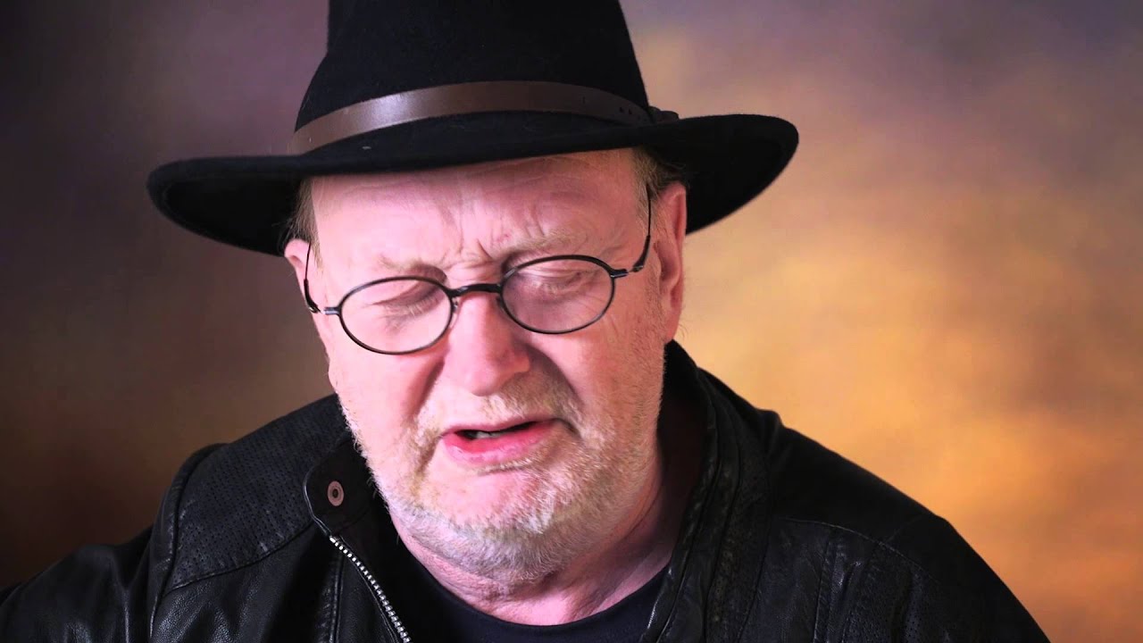 Æ Holm - det at være kendt