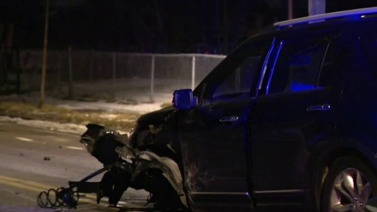 Police chase leads to violent crash on Detroit's east side - YouTube