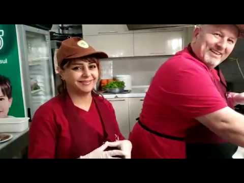 Video: Evde Shawarma sosu