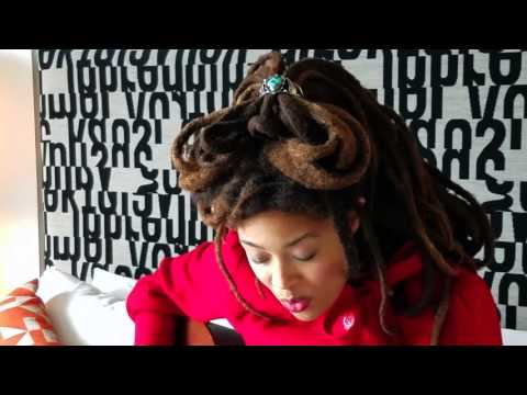 Valerie June plays "Astral Plane" in bed | MyMusicRx #Bedstock 2016