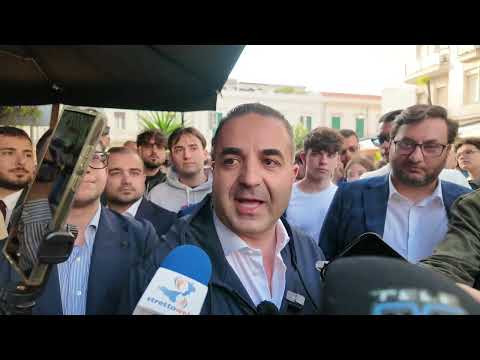Cannizzaro elogia i giovani per l'inaugurazione del Comitato in suo onore