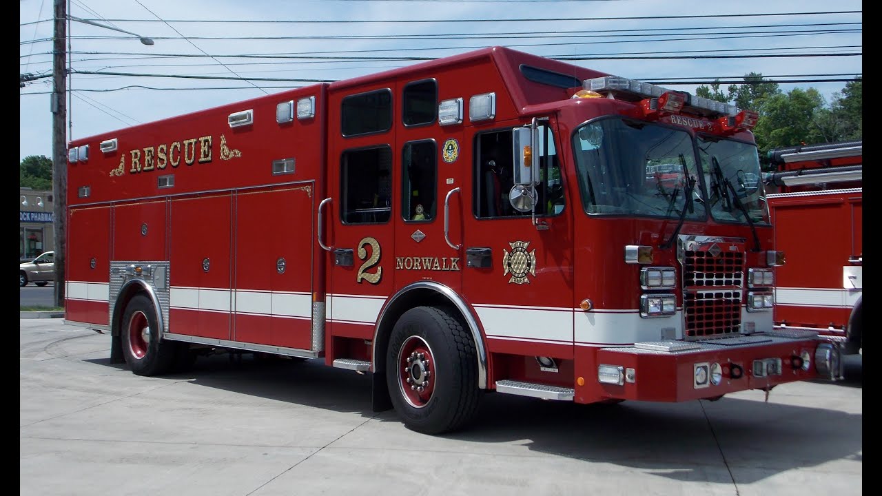 Norwalk Fire, Ladder 2 & Rescue 2 Responding YouTube
