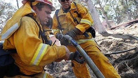 Waldbrände in Kalifornien: Hunderte Menschen verlieren ihre Häuser