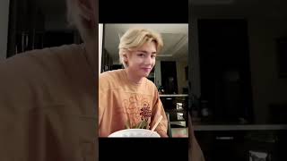 Taehyung Canlı Yayın Şfet Şfetteyiz